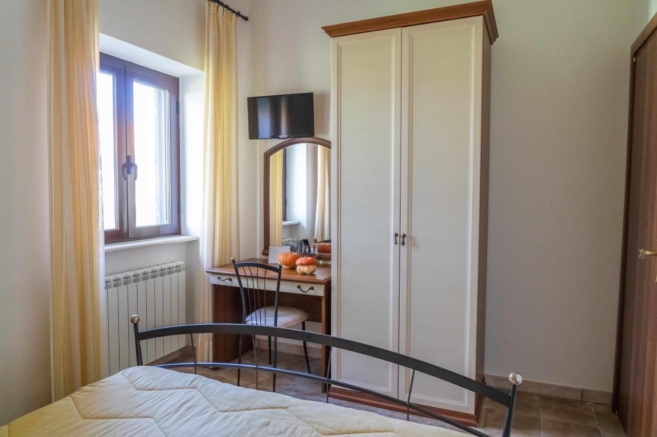 Agriturismo Bella Cima 蒙蒂菲阿斯科尼 外观 照片